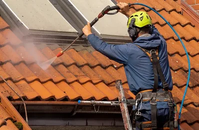 Démoussage et hydrofuge de toiture à Gonfreville